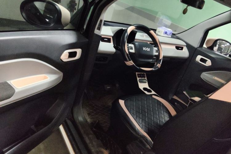 Used Chery QQ Ice Cream 2022 170km Sundae Phosphate Lithium-Ion Driver Seat