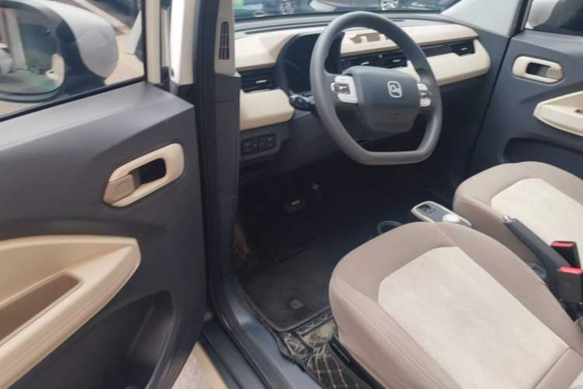 Used Chery QQ Ice Cream 2022 Taohuanxi Sweet Peach Edition Driver Seat