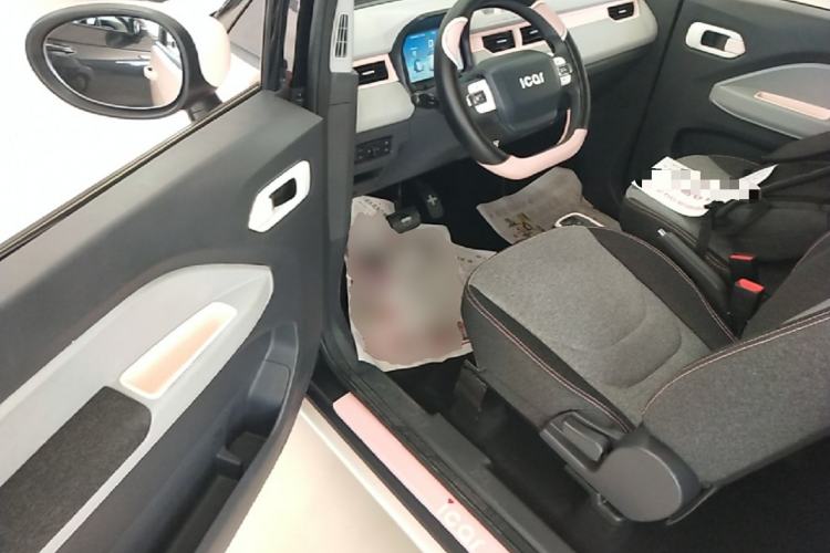 Used Chery QQ Ice Cream 2022 170km Sundae Ternary Lithium Driver Seat