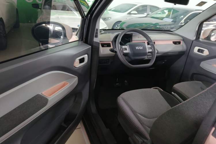 Used Chery QQ Ice Cream 2022 Pudding Model Driver Seat