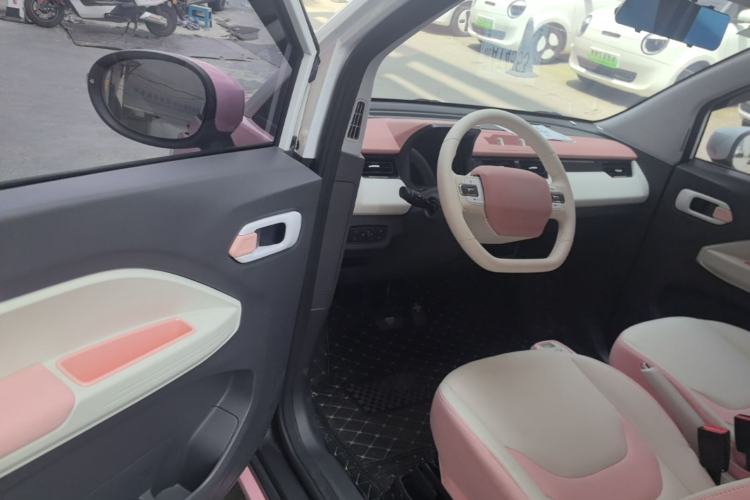 Used Chery QQ Ice Cream 2022 Taohuanxi Sweet Peach Edition Driver Seat