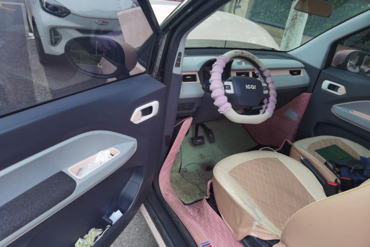 Used Chery QQ Ice Cream 2022 170km Sundae Phosphate Lithium-Ion Driver Seat