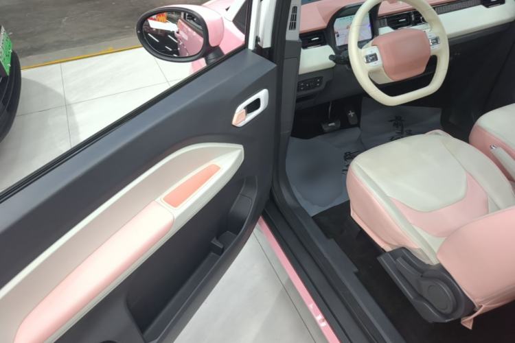 Used Chery QQ Ice Cream 2022 Taohuanxi Sweet Peach Edition Driver Seat