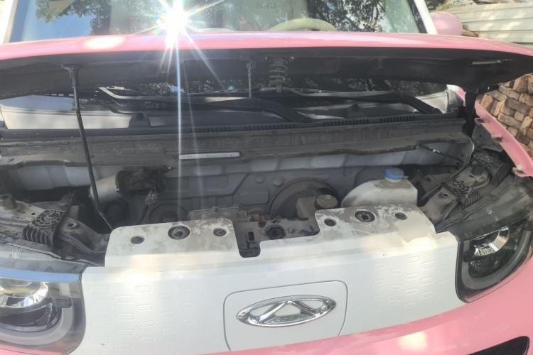 Used Chery QQ Ice Cream 2022 Taohuanxi Peach Edition Engine Bay