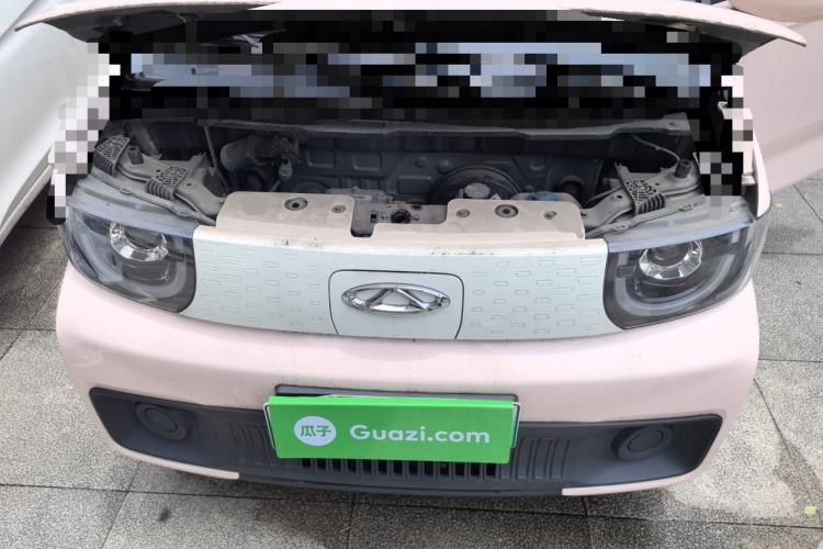 Used Chery QQ Ice Cream 2022 170km Sundae Phosphate Lithium-Ion Engine Bay
