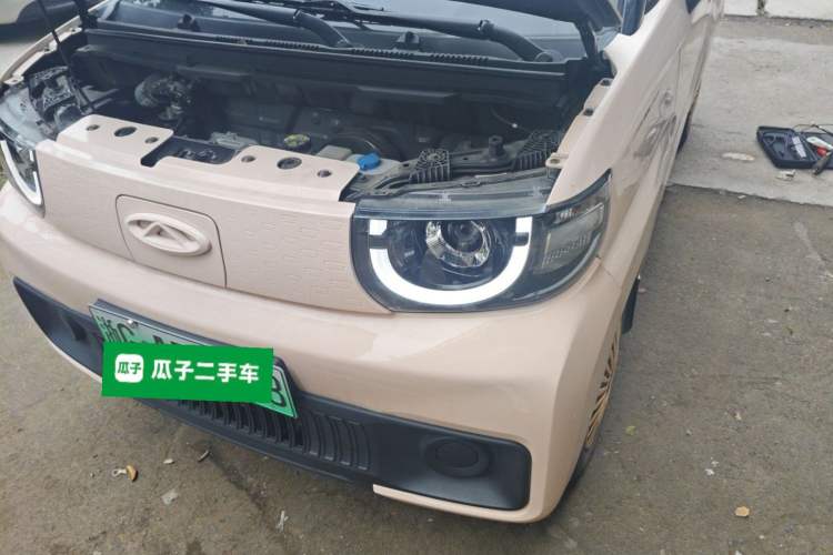 Used Chery QQ Ice Cream 2022 120km Conical Shape Lithium Iron Phosphate Engine Bay Left