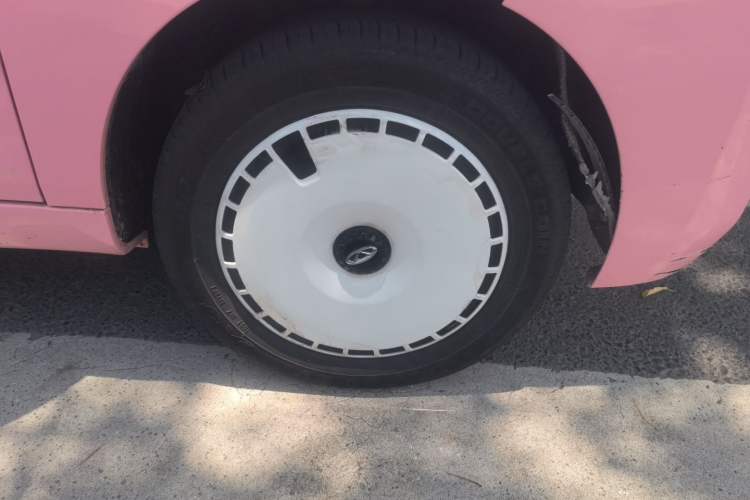 Used Chery QQ Ice Cream 2022 Taohuanxi Peach Edition Exterior 1