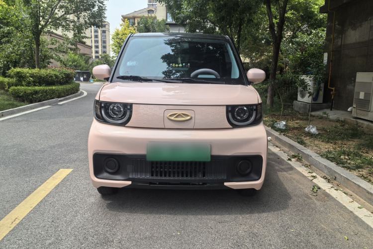 Used Chery QQ Ice Cream 2022 120km Conical Shape Lithium Iron Phosphate Exterior 1