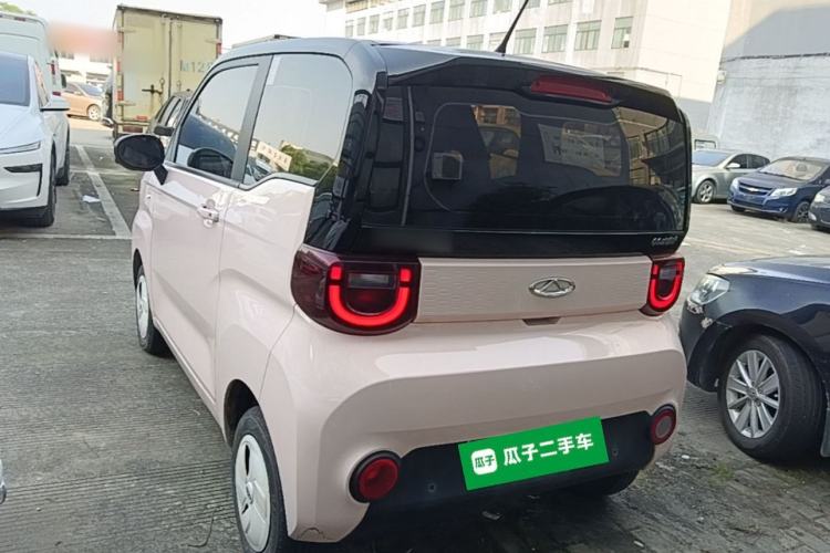 Used Chery QQ Ice Cream 2022 170km Sundae Phosphate Lithium-Ion Exterior 2