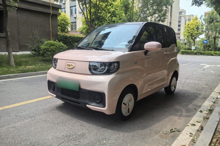 Used Chery QQ Ice Cream 2022 120km Conical Shape Lithium Iron Phosphate Exterior 2
