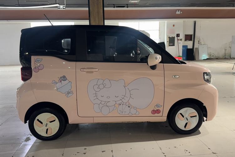 Used Chery QQ Ice Cream 2022 170km Sundae Phosphate Lithium-Ion Exterior 2
