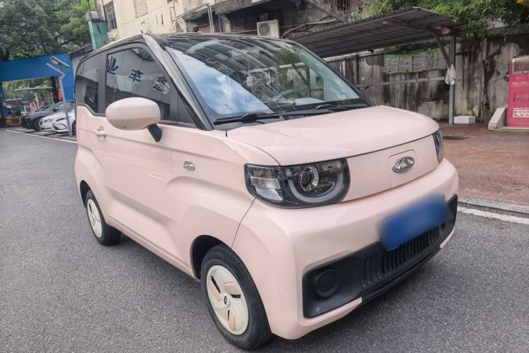 Used Chery QQ Ice Cream 2022 120km Conical Shape Lithium Iron Phosphate Exterior 2