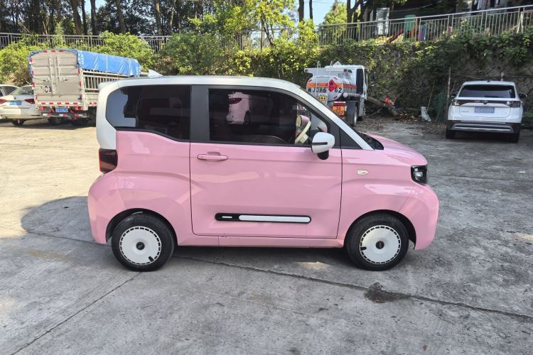 Used Chery QQ Ice Cream 2022 Taohuanxi Sweet Peach Edition Exterior 2
