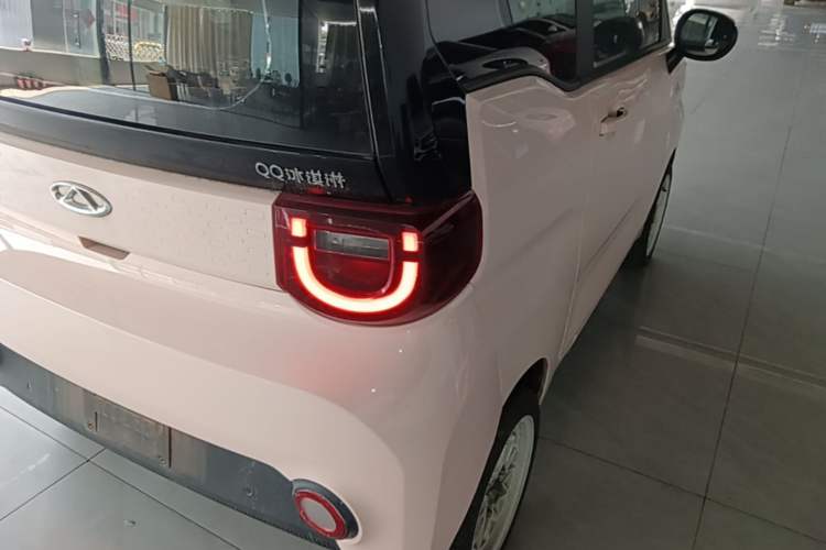 Used Chery QQ Ice Cream 2022 170km Sundae Ternary Lithium Exterior 3