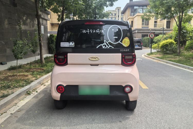 Used Chery QQ Ice Cream 2022 120km Conical Shape Lithium Iron Phosphate Exterior 3