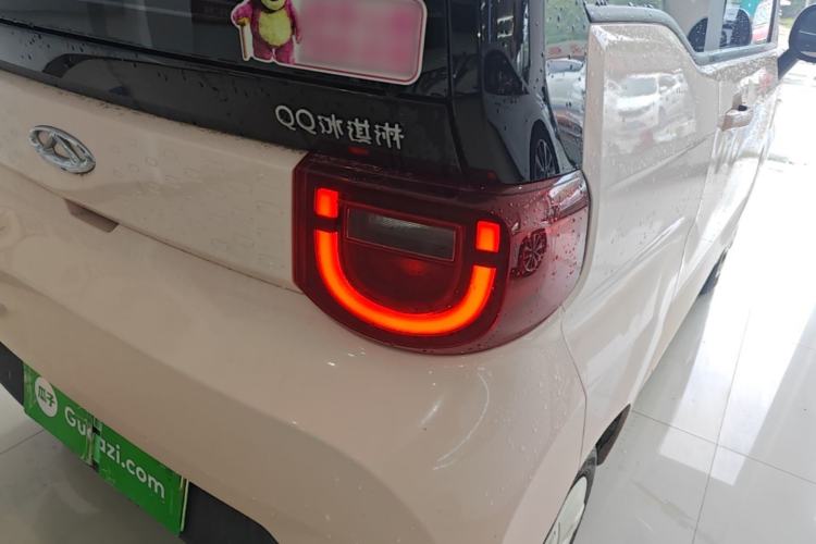 Used Chery QQ Ice Cream 2022 120km Conical Shape Lithium Iron Phosphate Exterior 3