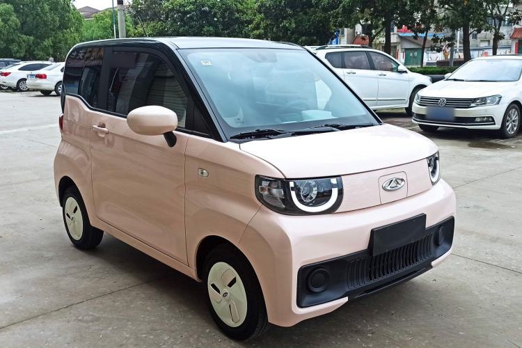 Used Chery QQ Ice Cream 2022 170km Sundae Phosphate Lithium-Ion Exterior 6