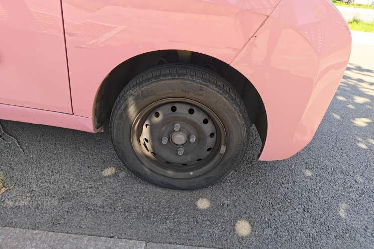 Used Chery QQ Ice Cream 2022 Taohuanxi Sweet Peach Edition Exterior 7