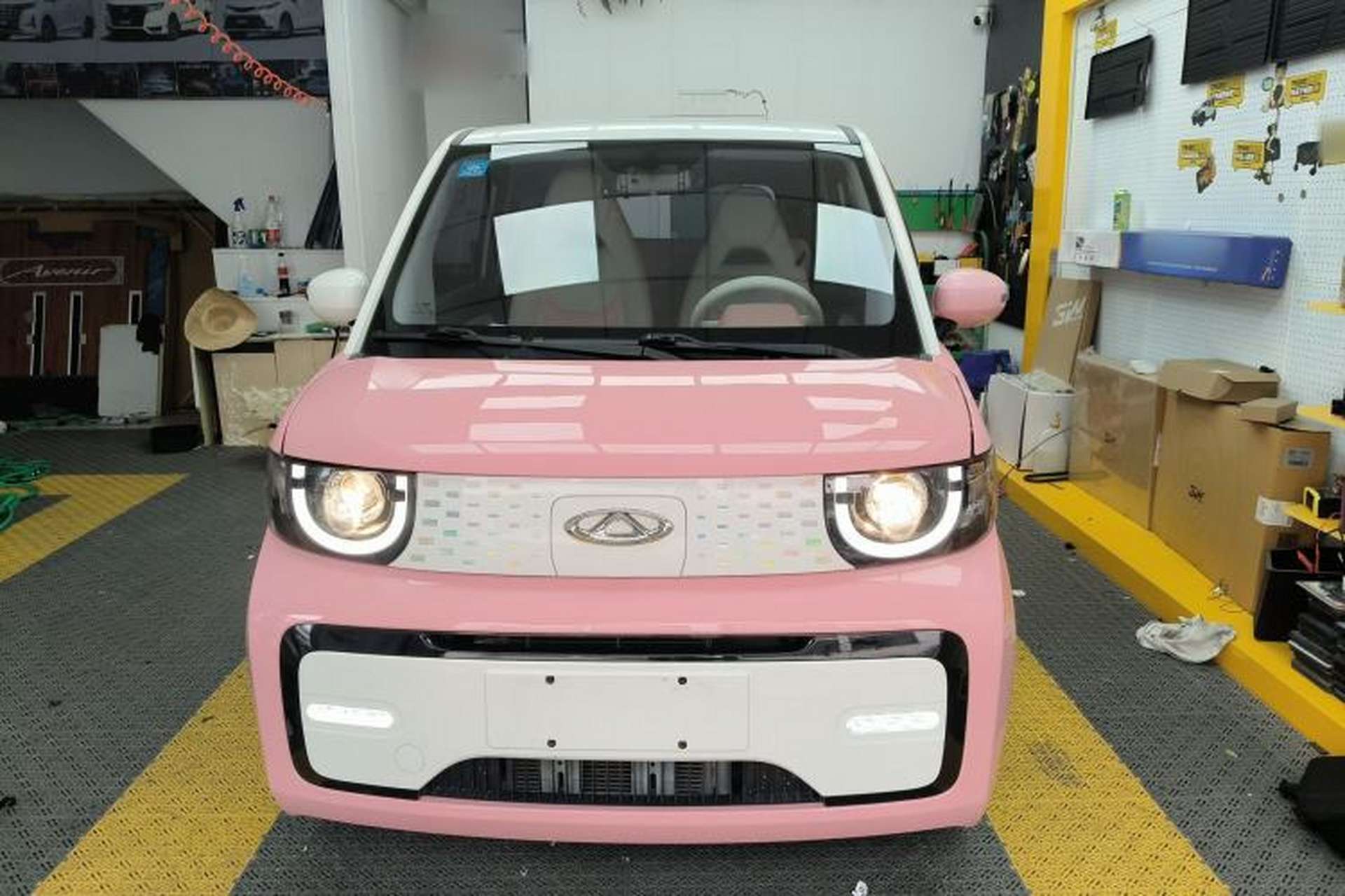 Used Chery QQ Ice Cream 2022 Taohuanxi Sweet Peach Edition Front