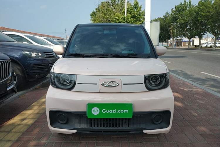 Used Chery QQ Ice Cream 2022 170km Sundae Phosphate Lithium-Ion Front