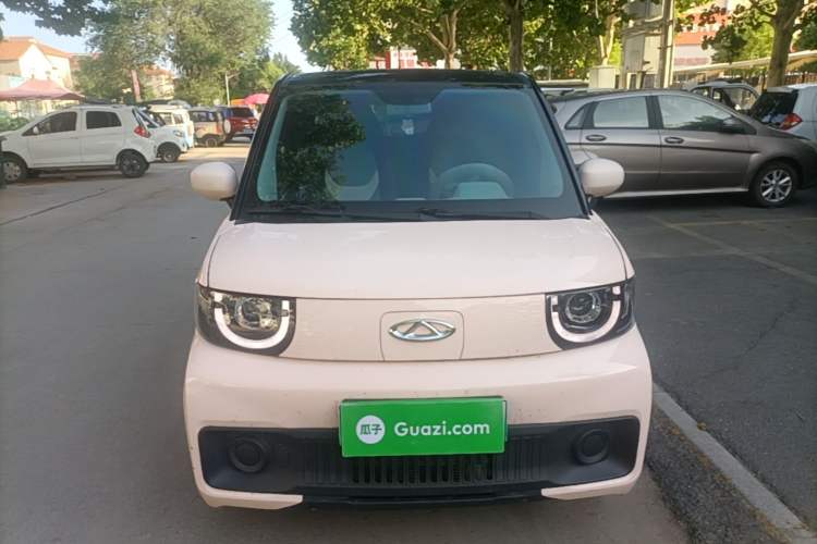 Used Chery QQ Ice Cream 2022 170km Sundae Phosphate Lithium-Ion Front