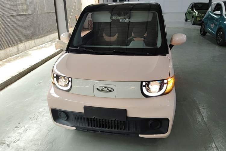 Used Chery QQ Ice Cream 2022 170km Sundae Phosphate Lithium-Ion Front