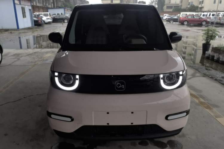 Used Chery QQ Ice Cream 2022 170km Sundae Phosphate Lithium-Ion Front