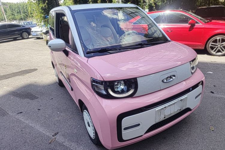 Used Chery QQ Ice Cream 2022 Taohuanxi Sweet Peach Edition Front Right 45 Deg