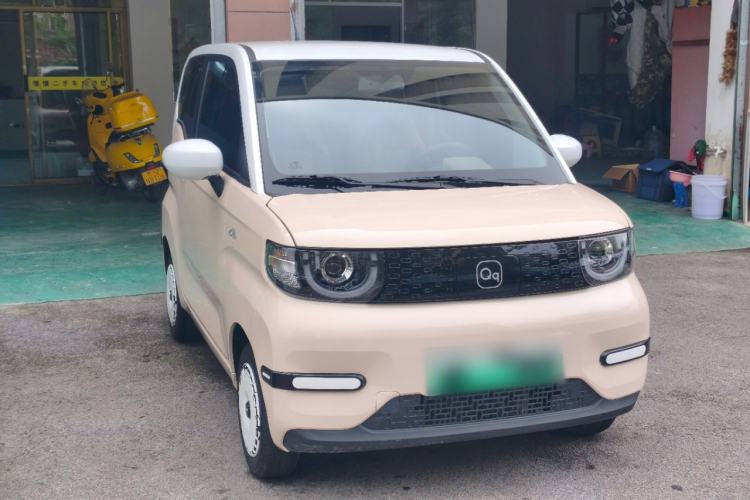 Used Chery QQ Ice Cream 2022 Taohuanxi Sweet Peach Edition Front Right 45 Deg
