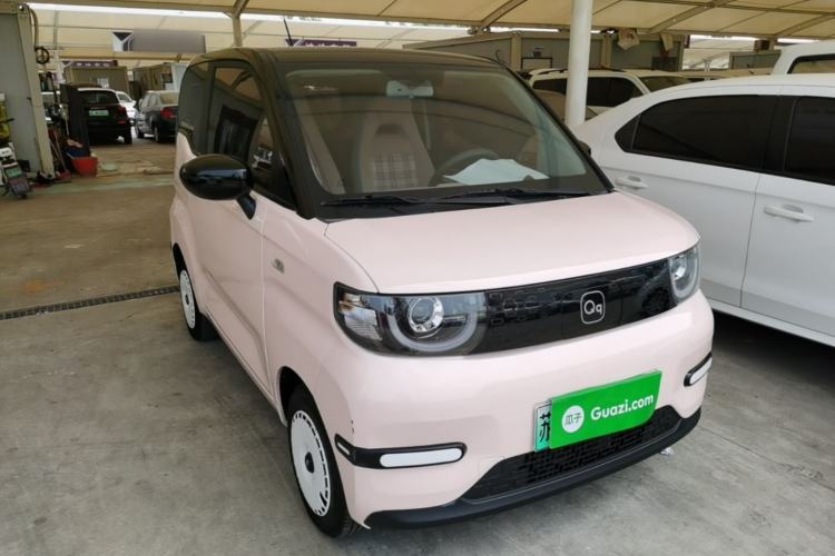 Used Chery QQ Ice Cream 2022 170km Sundae Phosphate Lithium-Ion Front Right 45 Deg