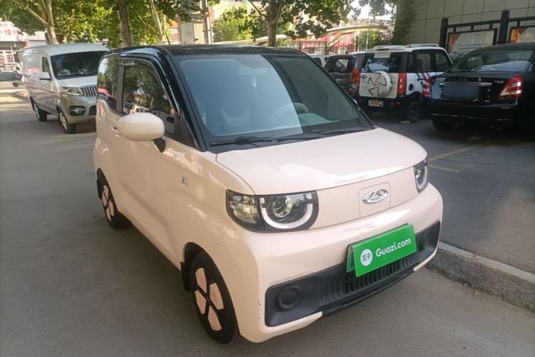 Used Chery QQ Ice Cream 2022 170km Sundae Phosphate Lithium-Ion Front Right 45 Deg