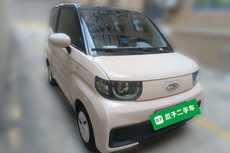 Used Chery QQ Ice Cream 2022 170km Sundae Phosphate Lithium-Ion Front Right 45 Deg