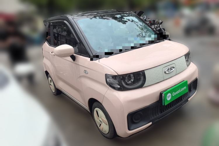 Used Chery QQ Ice Cream 2022 170km Sundae Phosphate Lithium-Ion Front Right 45 Deg