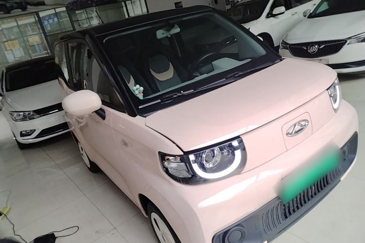 Used Chery QQ Ice Cream 2022 170km Sundae Phosphate Lithium-Ion Front Right 45 Deg