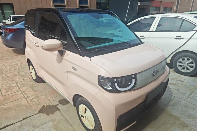 Used Chery QQ Ice Cream 2022 120km Conical Shape Lithium Iron Phosphate Front Right 45 Deg