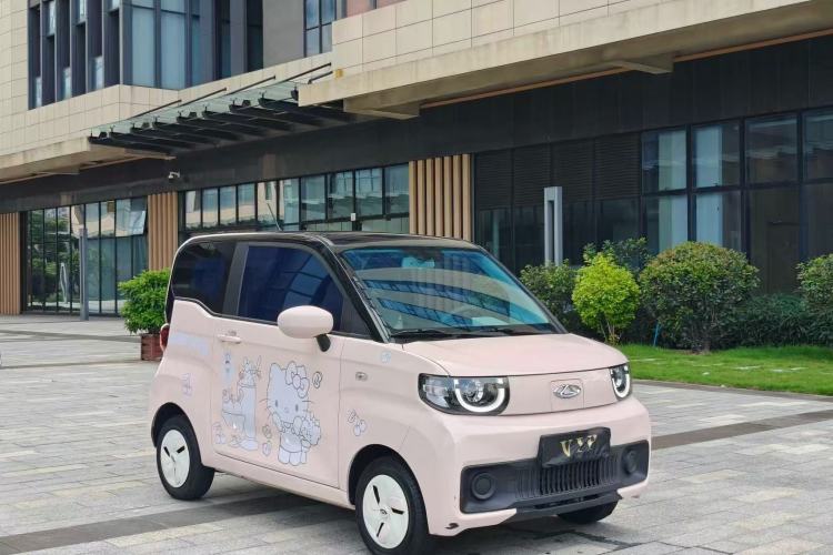 Used Chery QQ Ice Cream 2022 Pudding Model Front Right 45 Deg