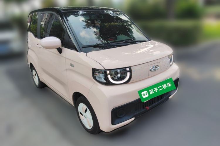 Used Chery QQ Ice Cream 2022 120km Conical Shape Lithium Iron Phosphate Front Right 45 Deg