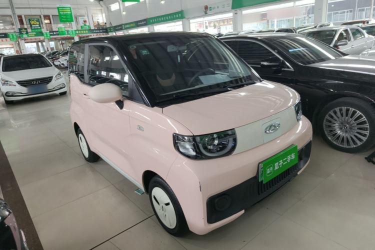 Used Chery QQ Ice Cream 2022 Pudding Model Front Right 45 Deg
