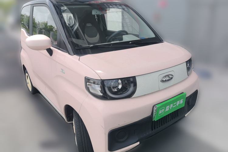 Used Chery QQ Ice Cream 2022 170km Sundae Phosphate Lithium-Ion Front Right 45 Deg