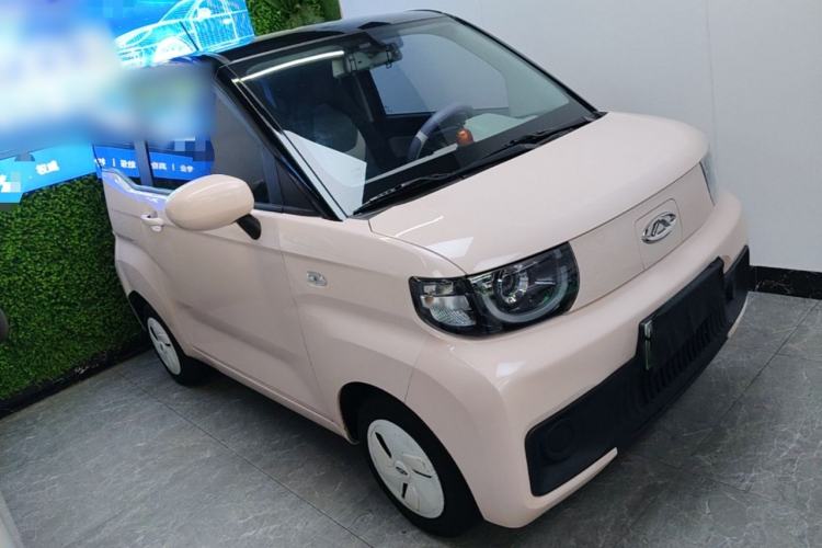 Used Chery QQ Ice Cream 2022 170km Sundae Phosphate Lithium-Ion Front Right 45 Deg