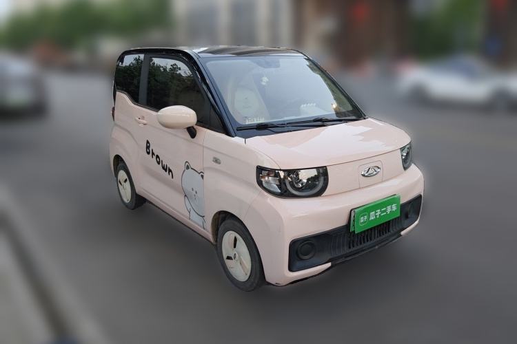 Used Chery QQ Ice Cream 2022 170km Sundae Phosphate Lithium-Ion Front Right 45 Deg