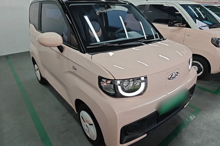 Used Chery QQ Ice Cream 2022 170km Sundae Phosphate Lithium-Ion Front Right 45 Deg
