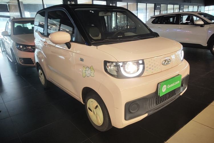 Used Chery QQ Ice Cream 2022 120km Conical Shape Lithium Iron Phosphate Front Right 45 Deg