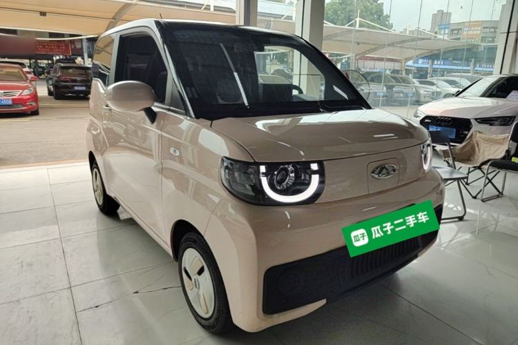 Used Chery QQ Ice Cream 2022 170km Sundae Phosphate Lithium-Ion Front Right 45 Deg