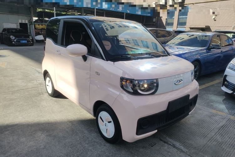 Used Chery QQ Ice Cream 2022 170km Sundae Phosphate Lithium-Ion Front Right 45 Deg