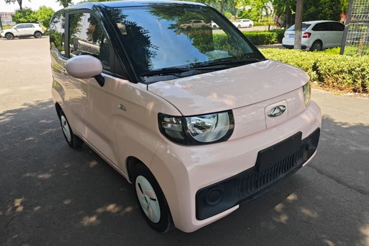 Used Chery QQ Ice Cream 2022 120km Milkshake Phosphate Lithium-Iron Front Right 45 Deg