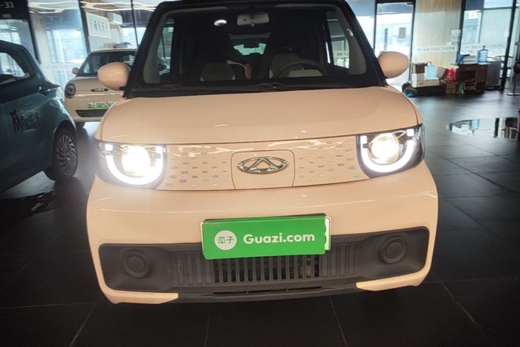 Used Chery QQ Ice Cream 2022 120km Conical Shape Lithium Iron Phosphate Front