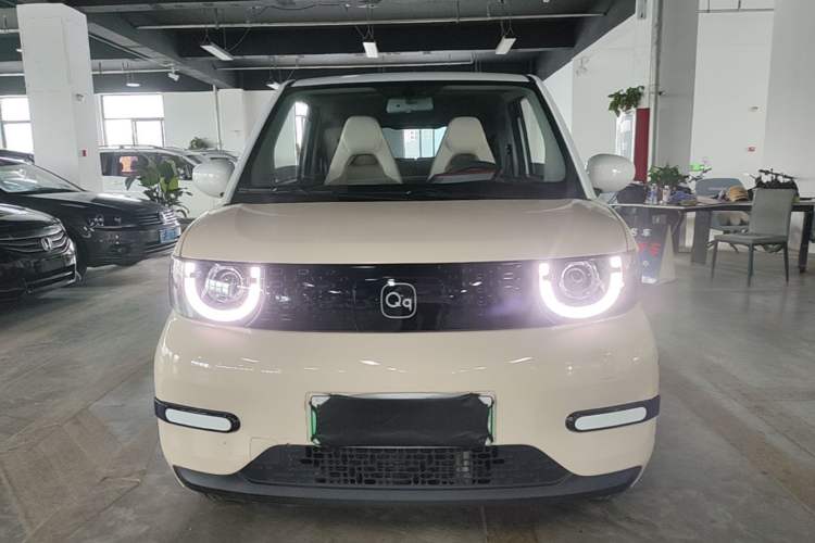 Used Chery QQ Ice Cream 2022 170km Sundae Phosphate Lithium-Ion Front