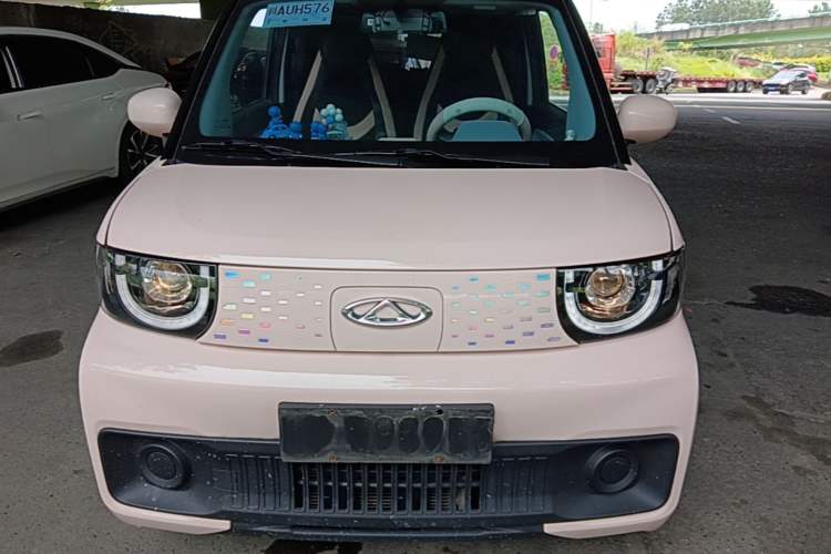 Used Chery QQ Ice Cream 2022 170km Sundae Phosphate Lithium-Ion Front