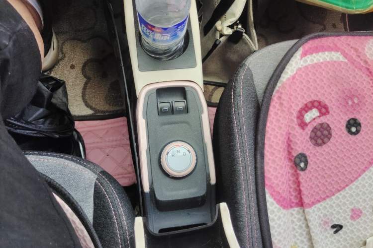 Used Chery QQ Ice Cream 2022 120km Conical Shape Lithium Iron Phosphate Gear Lever